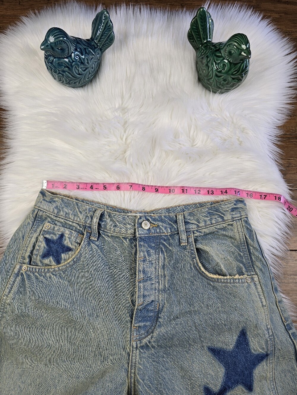 We The Free RARE Shadow Star Good Luck Barrel Jeans 28 - Picture 10 of 16